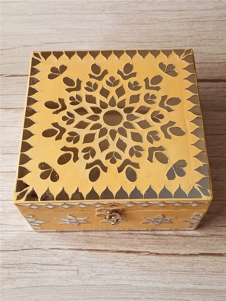 Mirror mosaic jewelry box