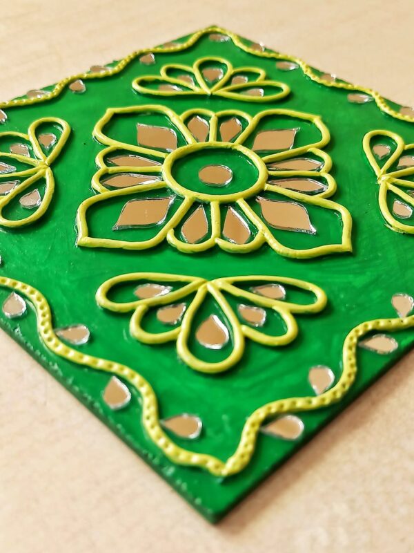 Green Color Lippan Art Tile - Art By Anagha